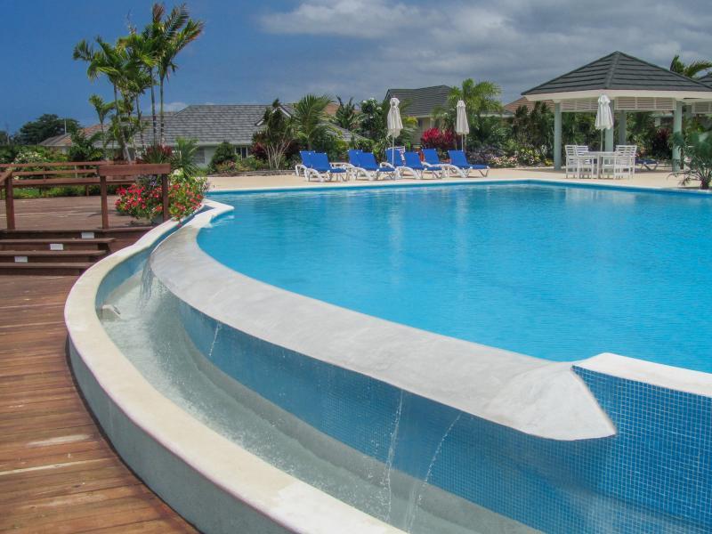 הוילה Ocho Rios Under The Palms מראה חיצוני תמונה